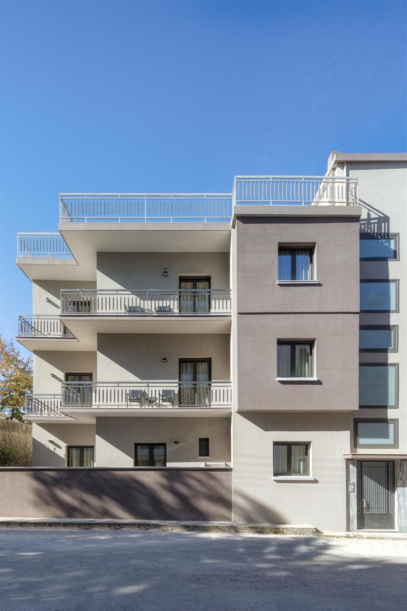 An&Vi Luxury Residences ヨアニナ エクステリア 写真